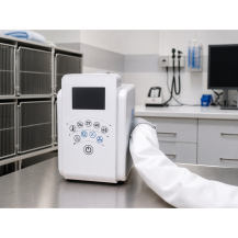 System dogrzewania pacjentów MS200, filtracja HEPA+UV+jonizacja, weterynaria — w gabinecie weterynaryjnym